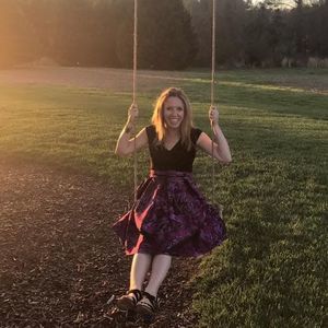 Meet your Posher, Debbie